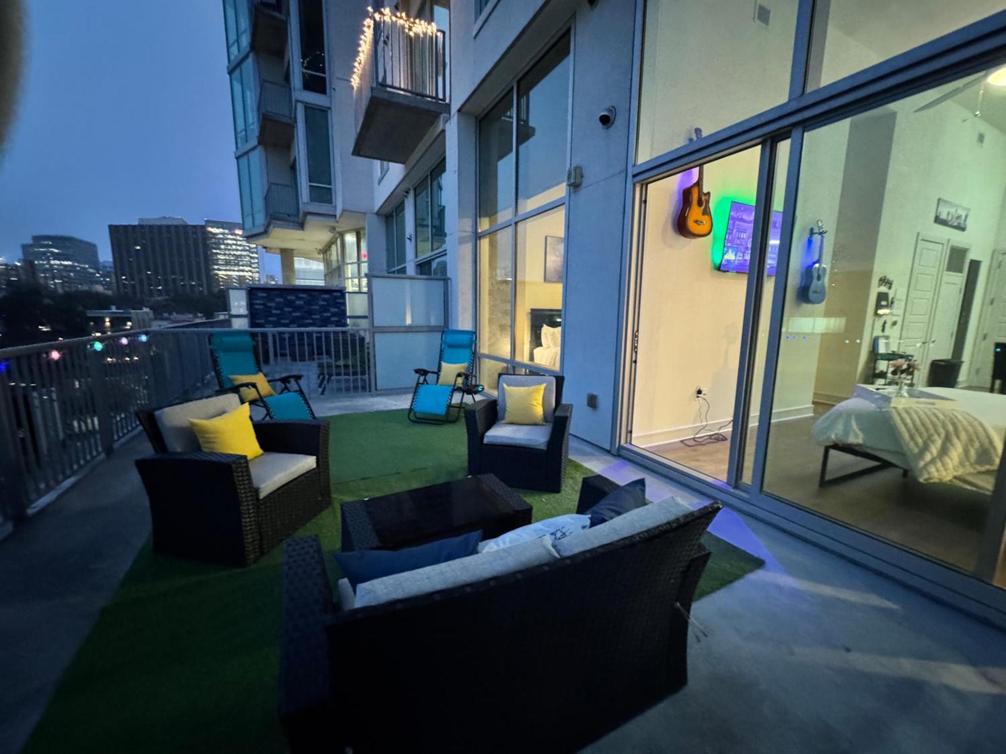 Music City Penthouse Apartment Austin Exterior photo